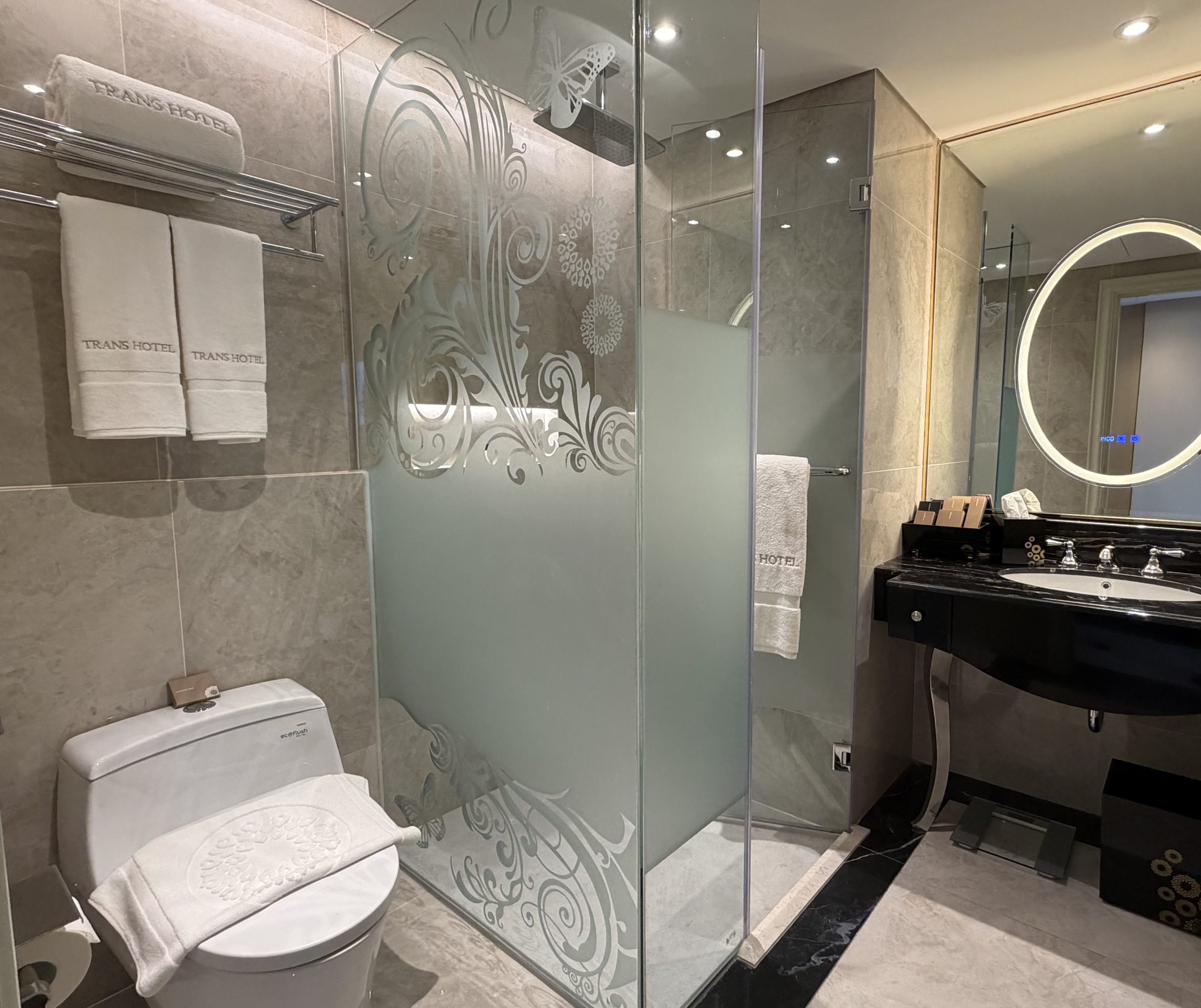 Premier Room
