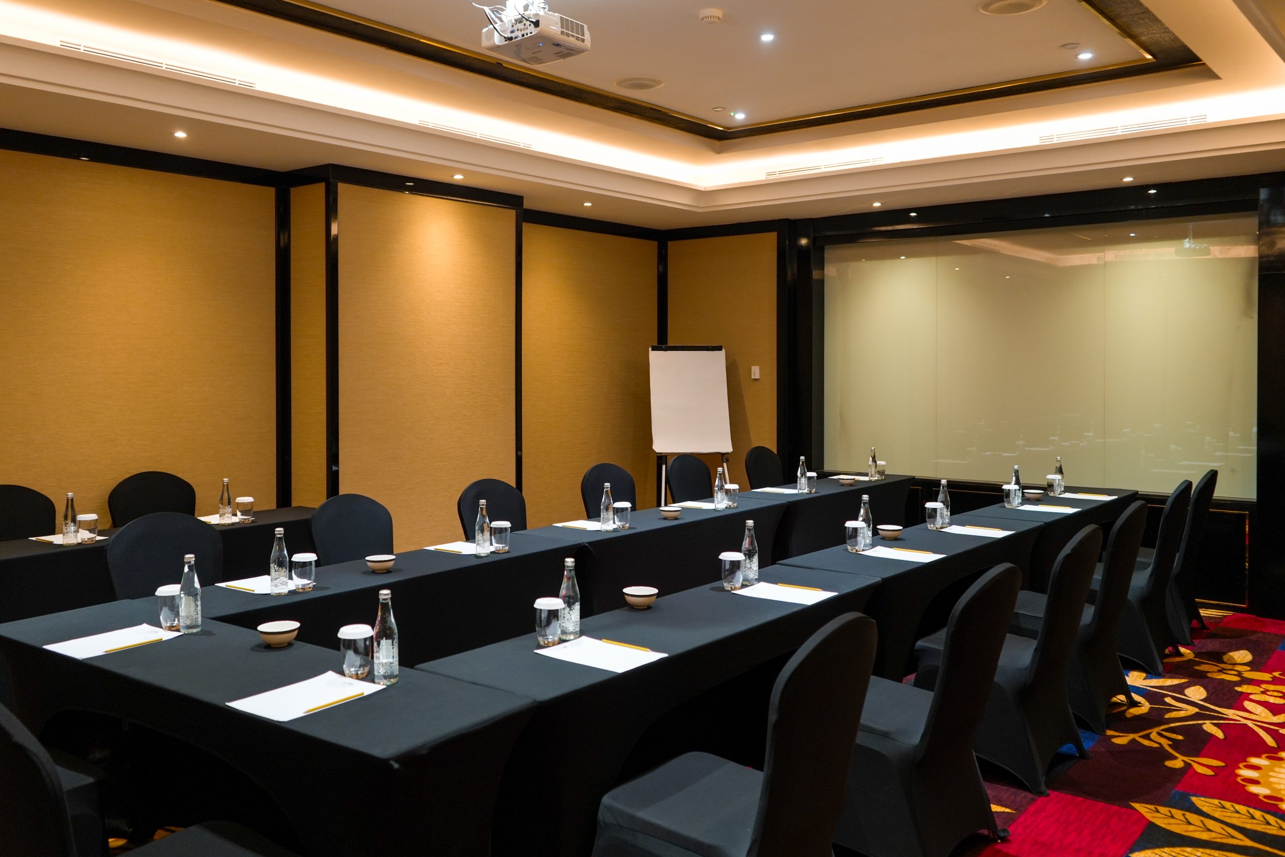 BOARDROOM photo 2