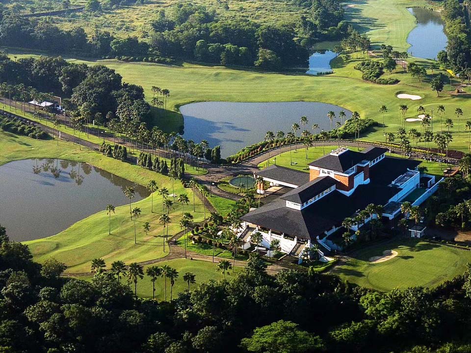 EMERALDA GOLF CLUB
